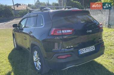 Внедорожник / Кроссовер Jeep Cherokee 2016 в 
