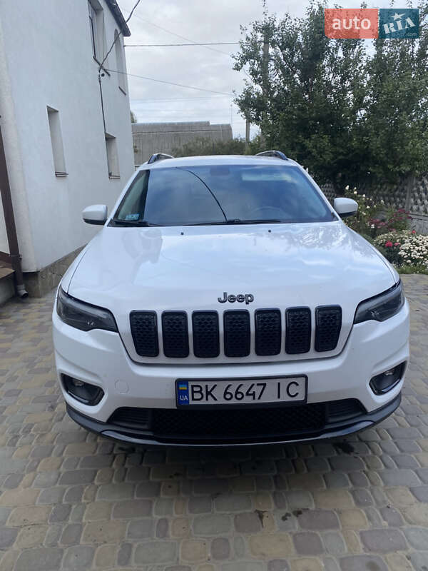 Позашляховик / Кросовер Jeep Cherokee 2018 в Острозі