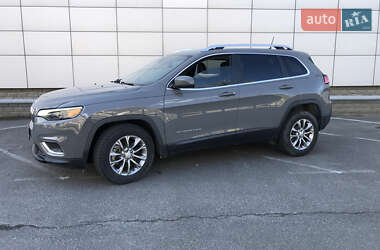 Внедорожник / Кроссовер Jeep Cherokee 2020 в 