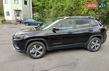 Внедорожник / Кроссовер Jeep Cherokee 2019 в 