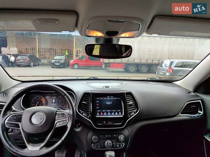 Внедорожник / Кроссовер Jeep Cherokee 2019 в Ровно