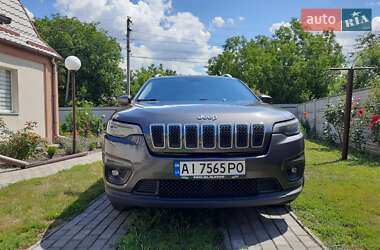Внедорожник / Кроссовер Jeep Cherokee 2018 в 