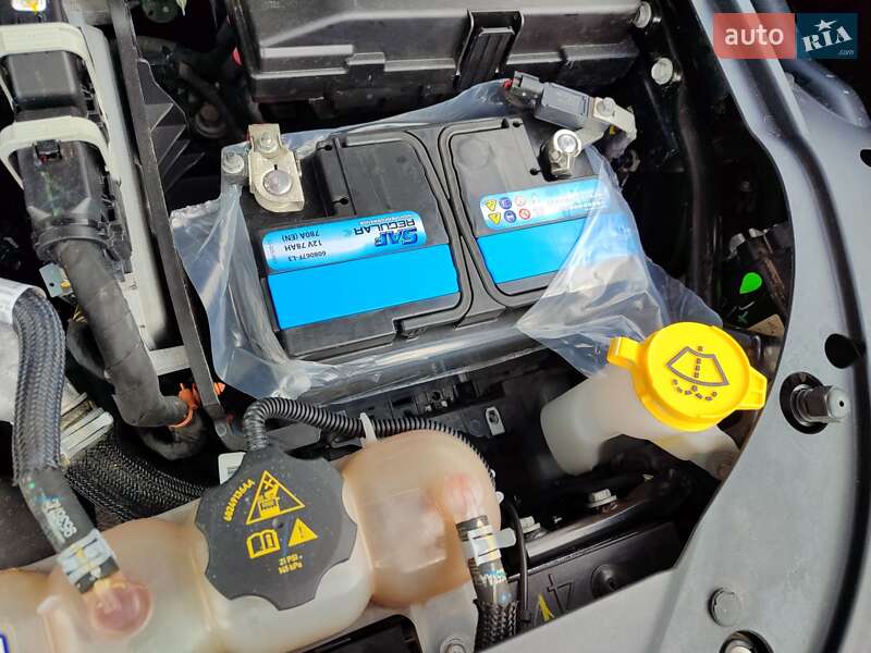 Внедорожник / Кроссовер Jeep Cherokee 2019 в Ровно