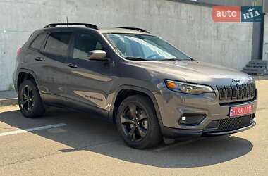 Внедорожник / Кроссовер Jeep Cherokee 2019 в 