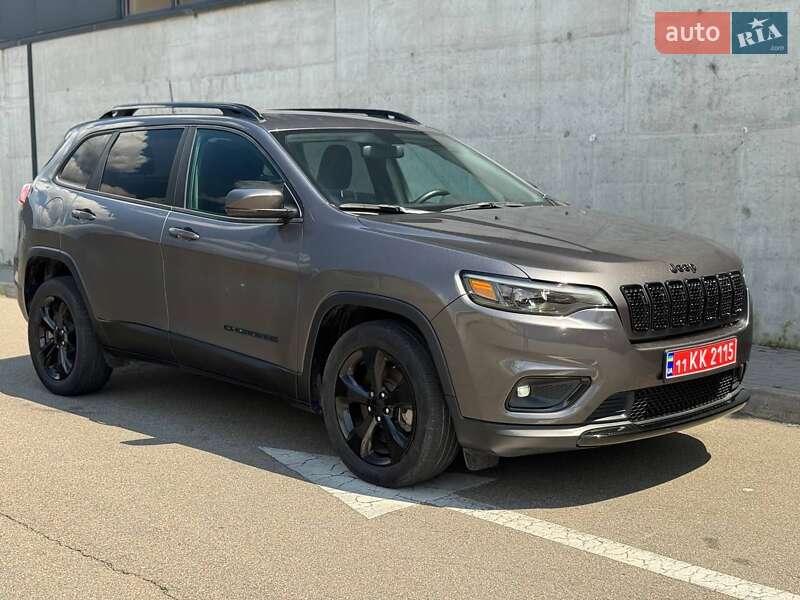 Внедорожник / Кроссовер Jeep Cherokee 2019 в Киеве