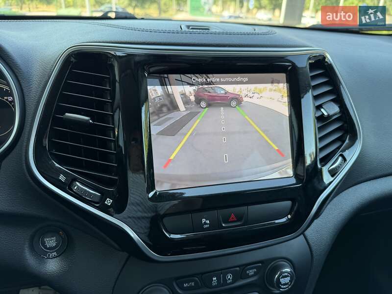 Внедорожник / Кроссовер Jeep Cherokee 2019 в Одессе