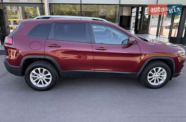 Внедорожник / Кроссовер Jeep Cherokee 2020 в 