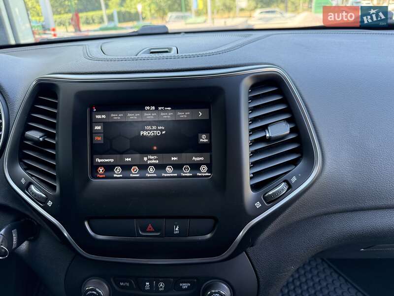Внедорожник / Кроссовер Jeep Cherokee 2020 в Одессе