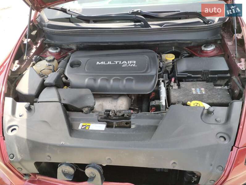Внедорожник / Кроссовер Jeep Cherokee 2013 в Харькове