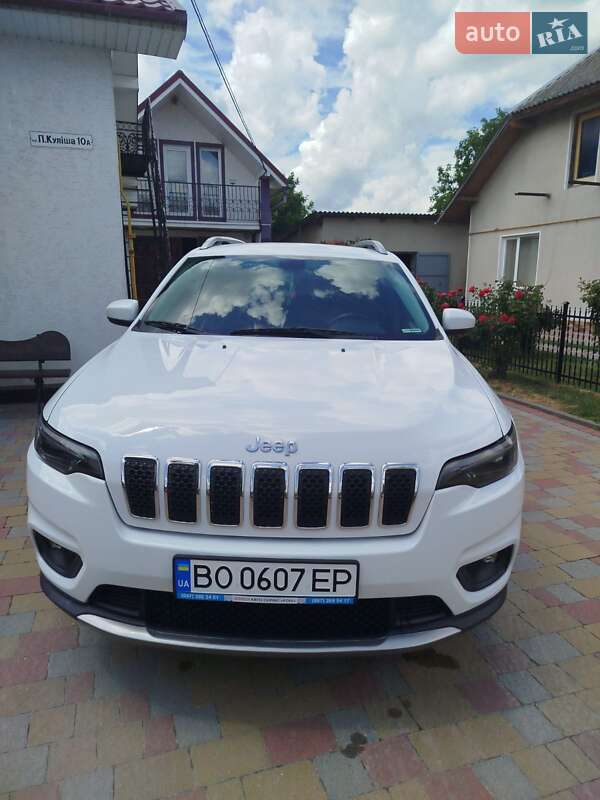 Внедорожник / Кроссовер Jeep Cherokee 2018 в Бучаче