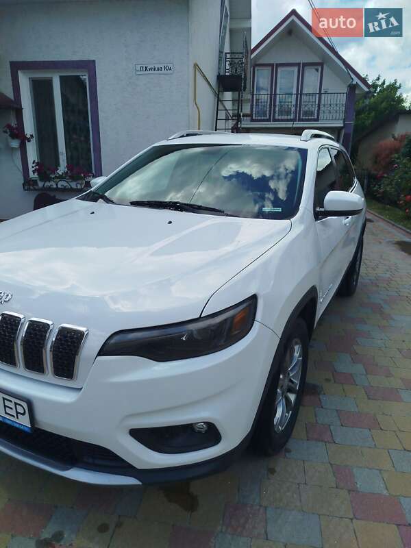 Внедорожник / Кроссовер Jeep Cherokee 2018 в Бучаче