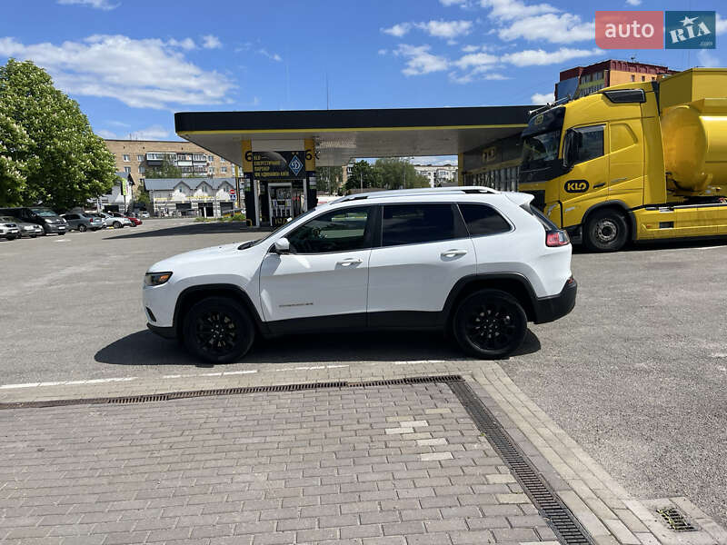 Внедорожник / Кроссовер Jeep Cherokee 2019 в Василькове