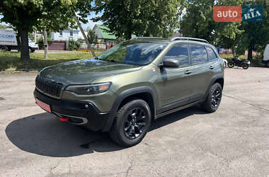 Внедорожник / Кроссовер Jeep Cherokee 2020 в 