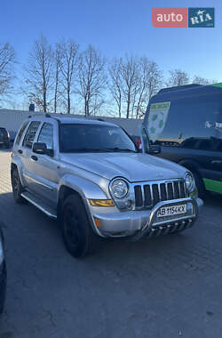 Внедорожник / Кроссовер Jeep Cherokee 2004 в Виннице