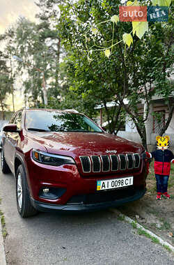 Внедорожник / Кроссовер Jeep Cherokee 2019 в 