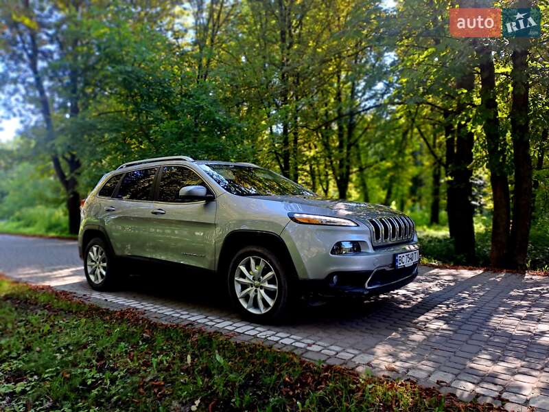 Позашляховик / Кросовер Jeep Cherokee 2016 в Жовкві фото 51 Позашляховик / Кросовер Jeep Cherokee 2016 в Жовкві