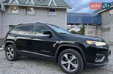 Внедорожник / Кроссовер Jeep Cherokee 2019 в Черкассах