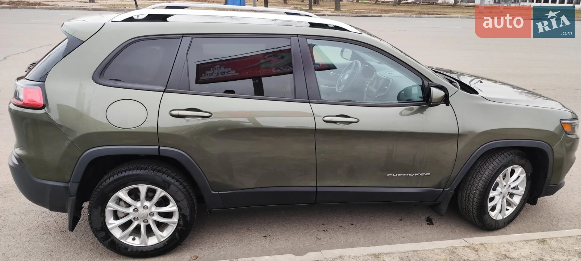 2019 Jeep Cherokee - мініатюра 3