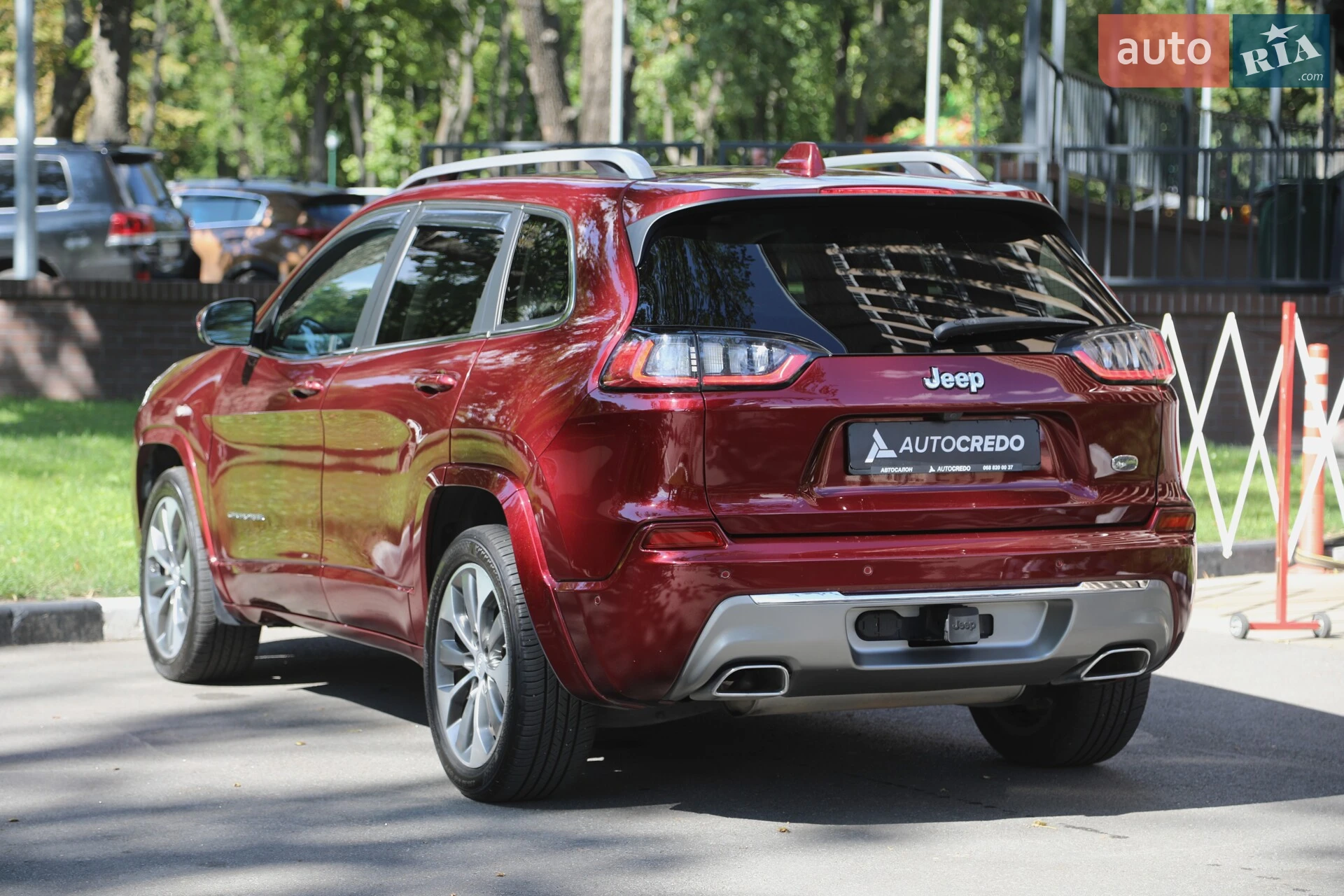 2018 Jeep Cherokee - мініатюра 6