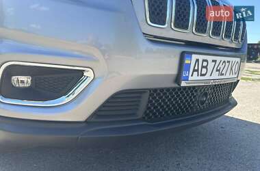 Внедорожник / Кроссовер Jeep Cherokee 2021 в 