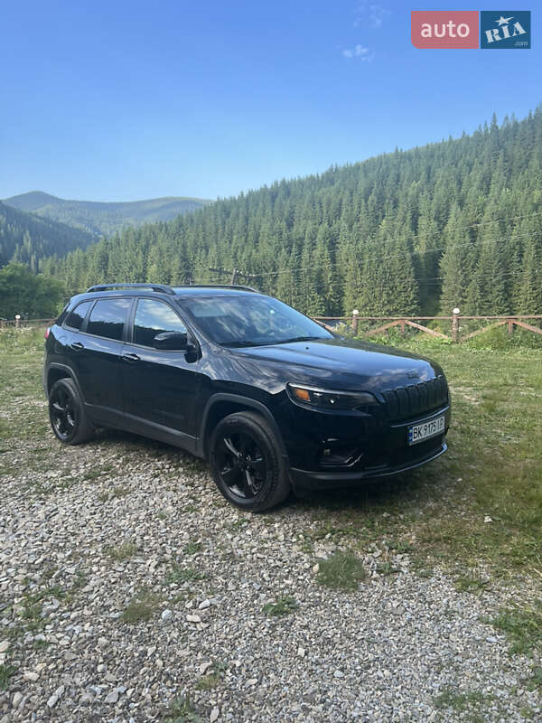 Внедорожник / Кроссовер Jeep Cherokee 2019 в Ровно