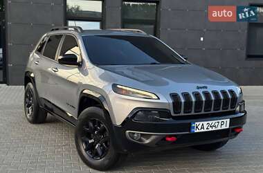 Внедорожник / Кроссовер Jeep Cherokee 2014 в Киеве