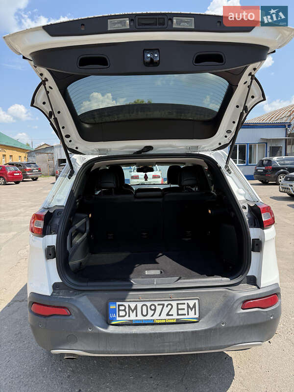 Позашляховик / Кросовер Jeep Cherokee 2015 в Сумах