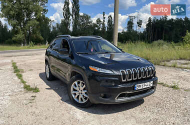 Внедорожник / Кроссовер Jeep Cherokee 2015 в Шостке