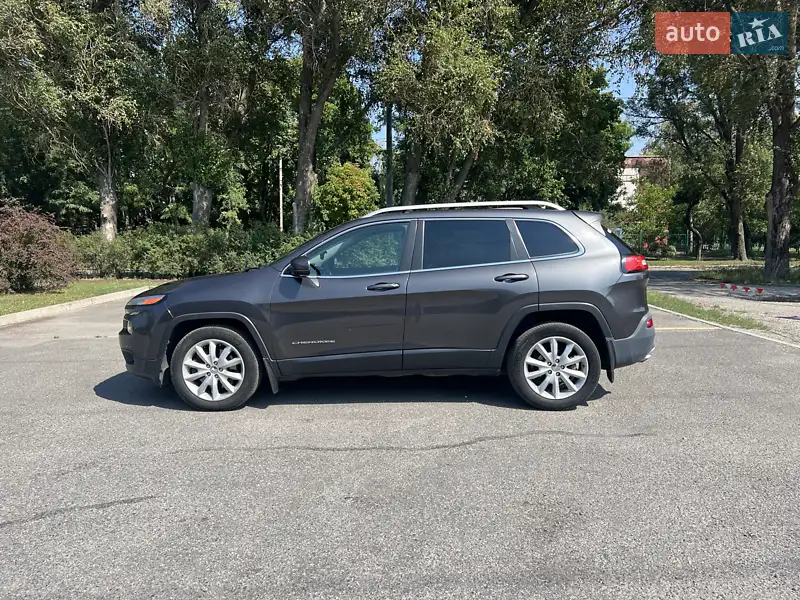 Jeep Cherokee