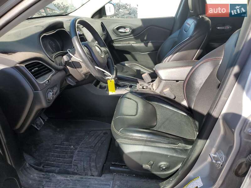 Внедорожник / Кроссовер Jeep Cherokee 2018 в Полтаве