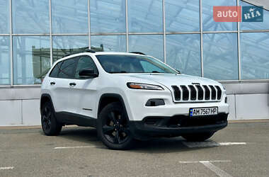 Внедорожник / Кроссовер Jeep Cherokee 2017 в Киеве