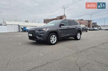 Внедорожник / Кроссовер Jeep Cherokee 2019 в Киеве
