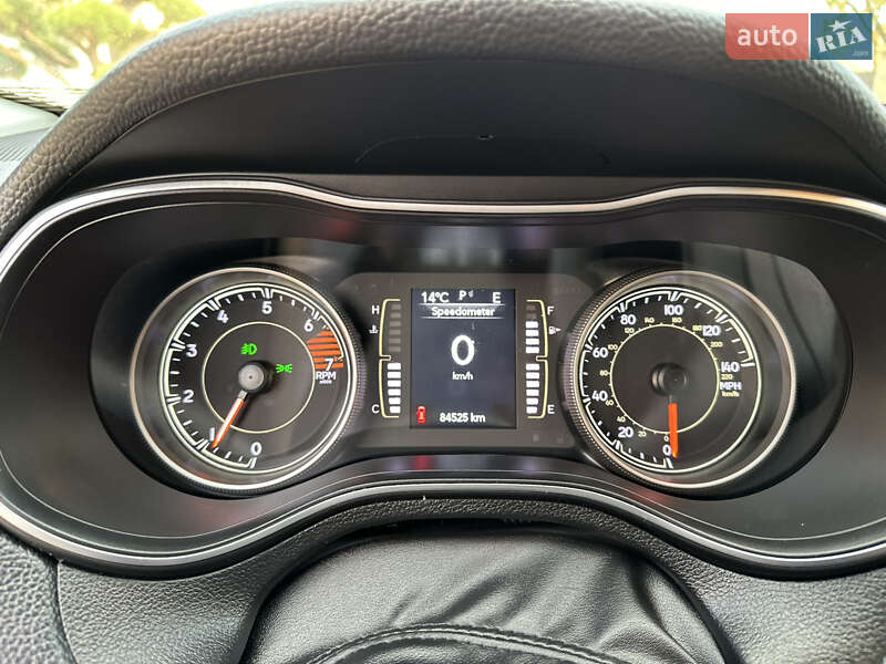 Внедорожник / Кроссовер Jeep Cherokee 2019 в Ивано-Франковске