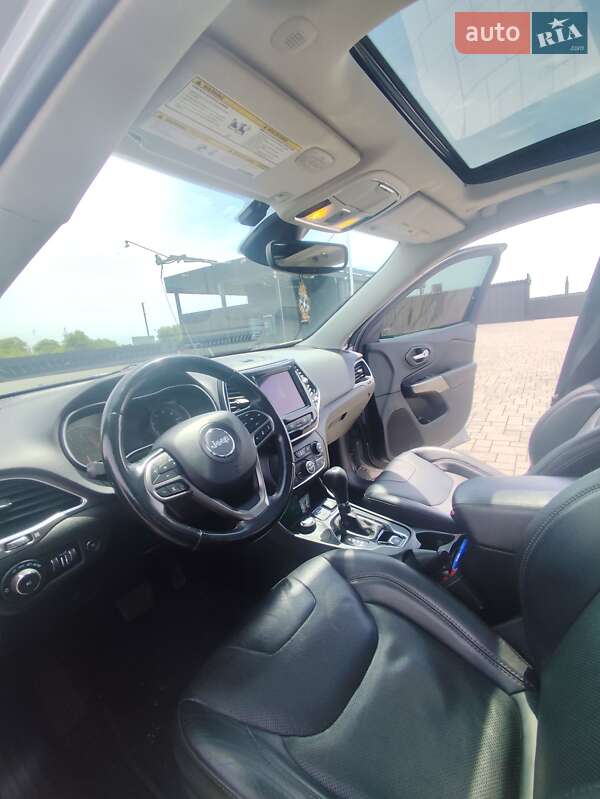 Позашляховик / Кросовер Jeep Cherokee 2020 в Брошневі-Облозі