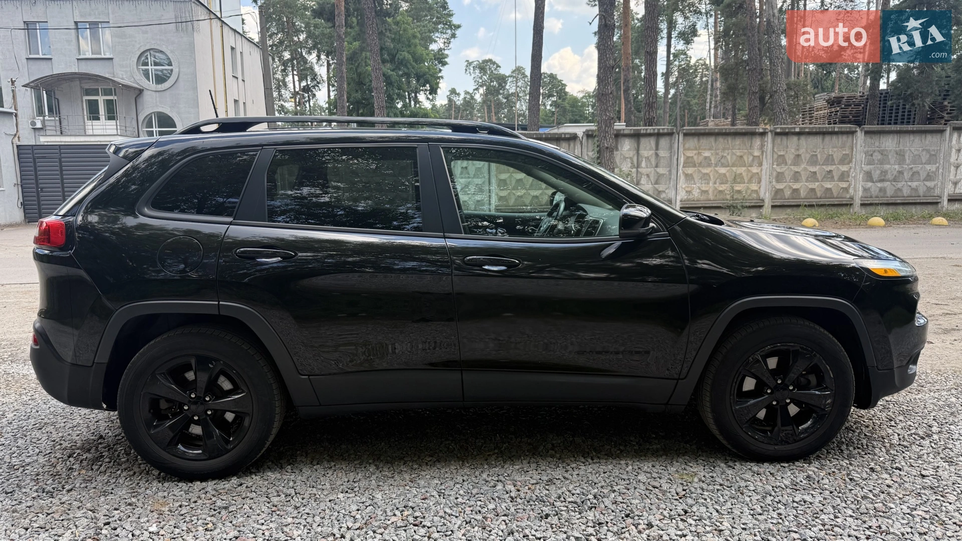 2016 Jeep Cherokee - мініатюра 3