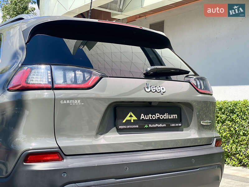 Позашляховик / Кросовер Jeep Cherokee 2020 в Києві