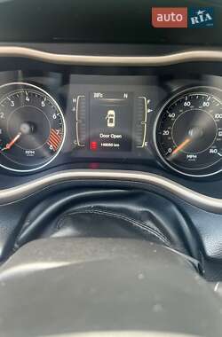 Позашляховик / Кросовер Jeep Cherokee 2014 в Броварах