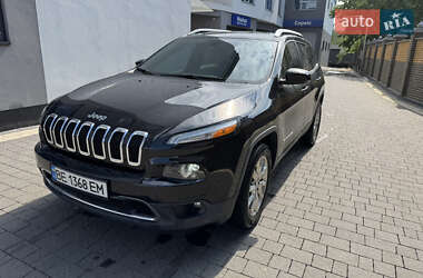Позашляховик / Кросовер Jeep Cherokee 2016 в Тячеві