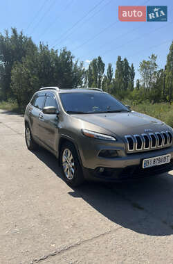 Внедорожник / Кроссовер Jeep Cherokee 2016 в Полтаве