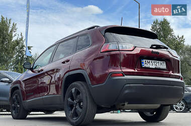 Внедорожник / Кроссовер Jeep Cherokee 2020 в 
