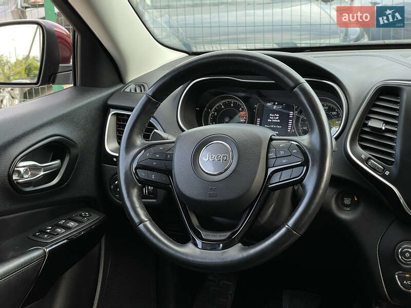 Внедорожник / Кроссовер Jeep Cherokee 2020 в Бердичеве