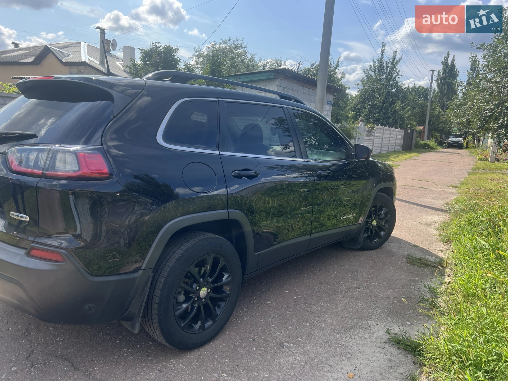 2018 Jeep Cherokee - мініатюра 14