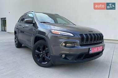 Внедорожник / Кроссовер Jeep Cherokee 2017 в Луцке