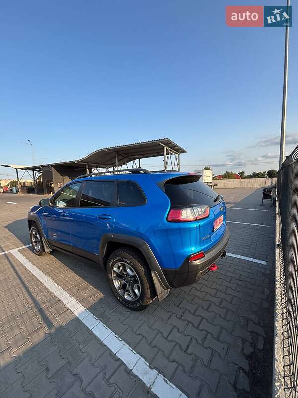 Позашляховик / Кросовер Jeep Cherokee 2020 в Києві фото 4 Позашляховик / Кросовер Jeep Cherokee 2020 в Києві