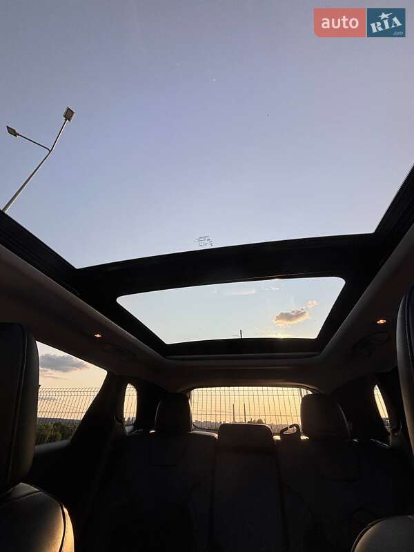 Позашляховик / Кросовер Jeep Cherokee 2020 в Києві фото 16 Позашляховик / Кросовер Jeep Cherokee 2020 в Києві