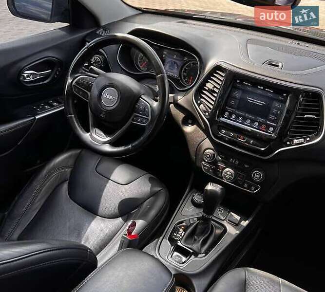 Внедорожник / Кроссовер Jeep Cherokee 2020 в Львове
