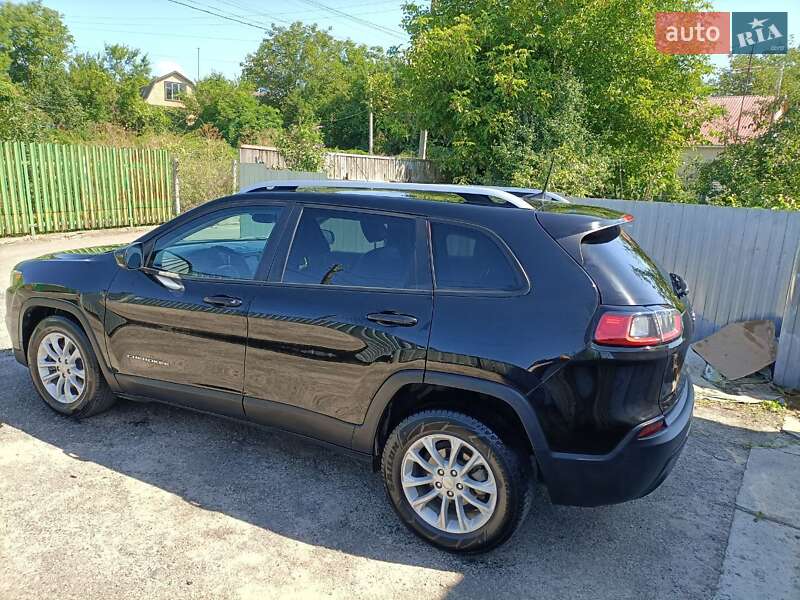 Позашляховик / Кросовер Jeep Cherokee 2020 в Києві