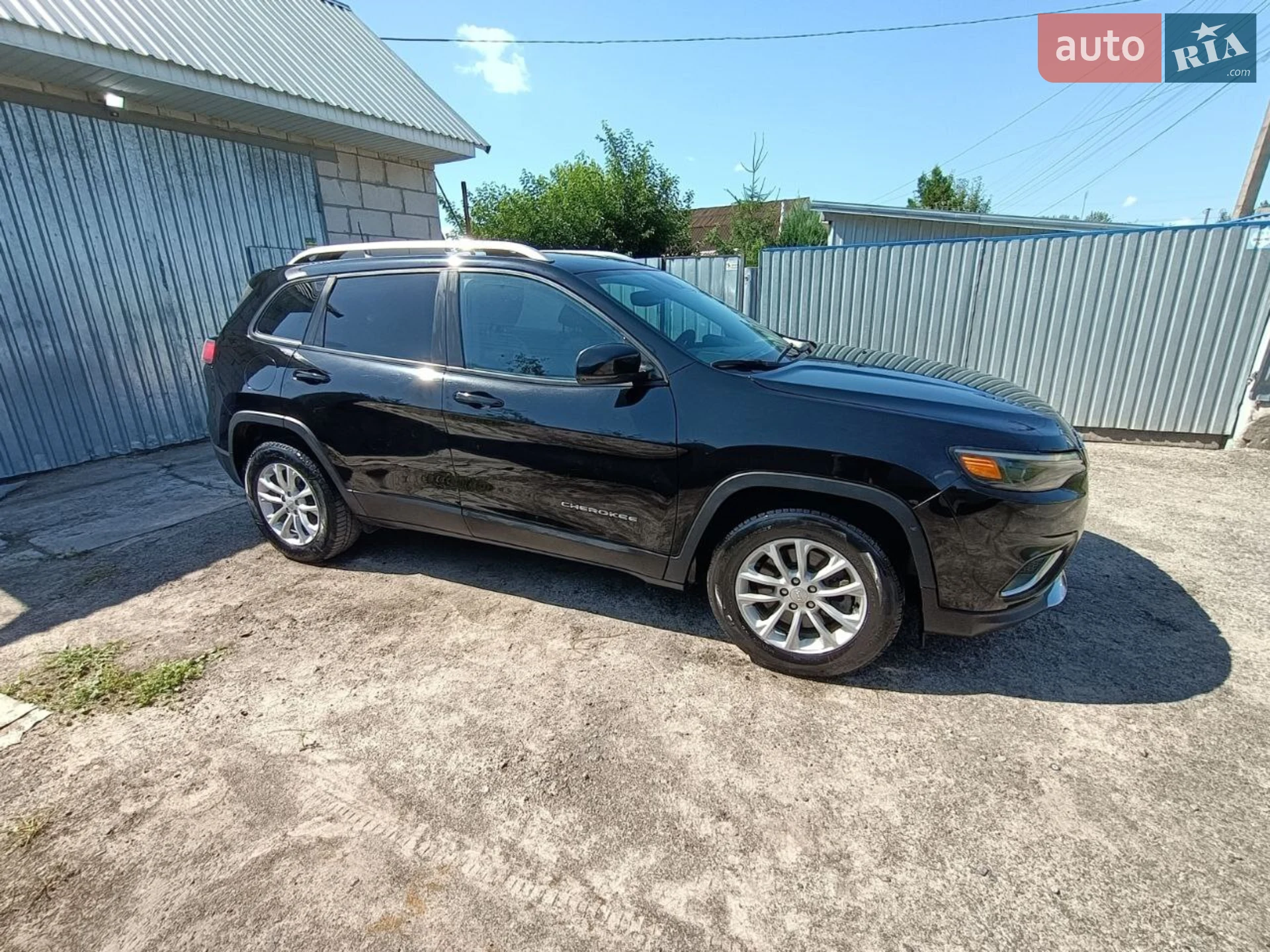 2020 Jeep Cherokee - мініатюра 17