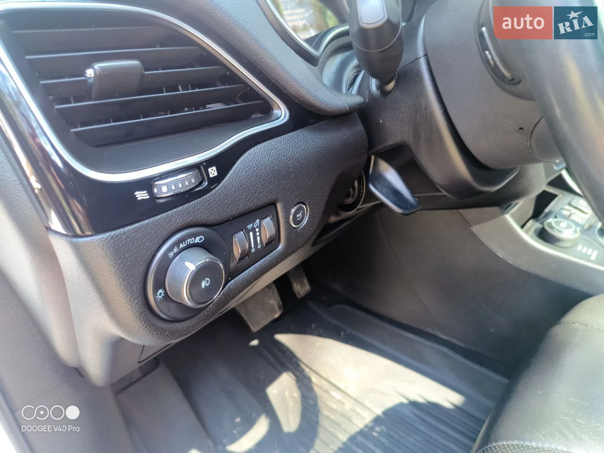2021 Jeep Cherokee - мініатюра 23