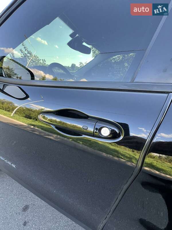 Внедорожник / Кроссовер Jeep Cherokee 2022 в Киеве